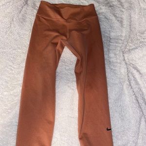 Nike leggings